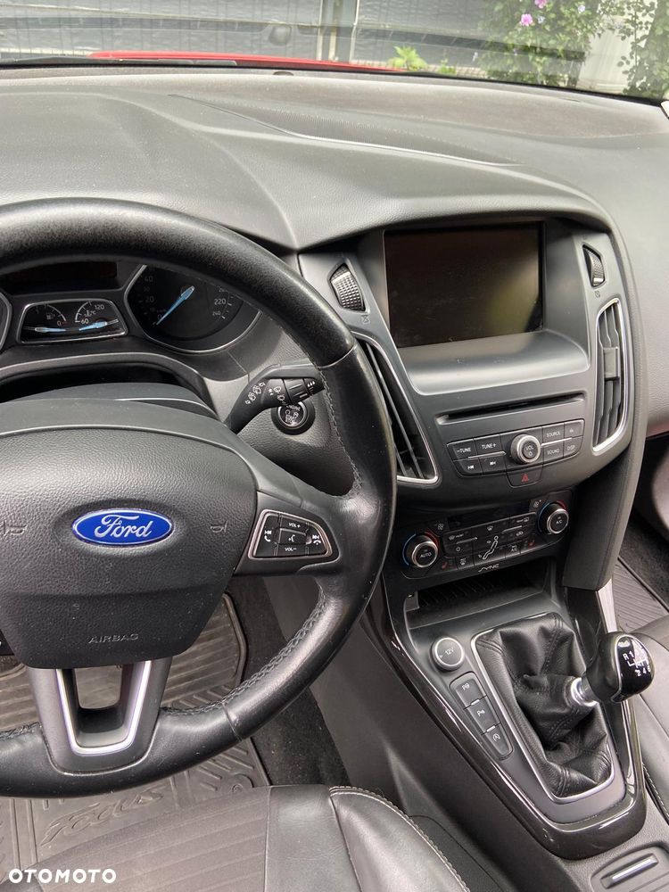 Ford Focus 1.0 EcoBoost Titanium ASS - 20