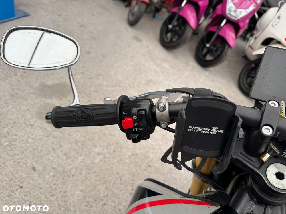 Mondial HPS 125 - 22