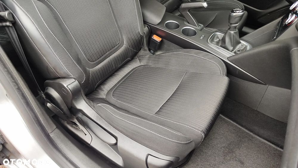 Renault Megane ENERGY TCe 100 EXPERIENCE - 33