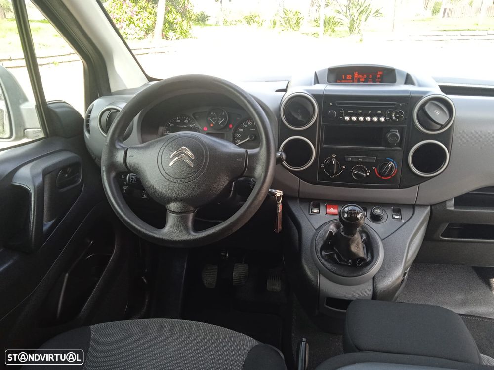 Citroën Berlingo XL (Longa) 1.6 Hdi 100cv 3 lugares 5 portas - 17