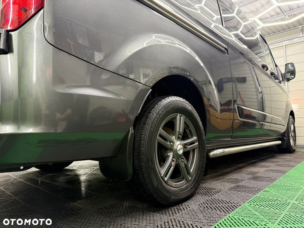 Ford Transit Custom 310 L2H1 Limited - 29