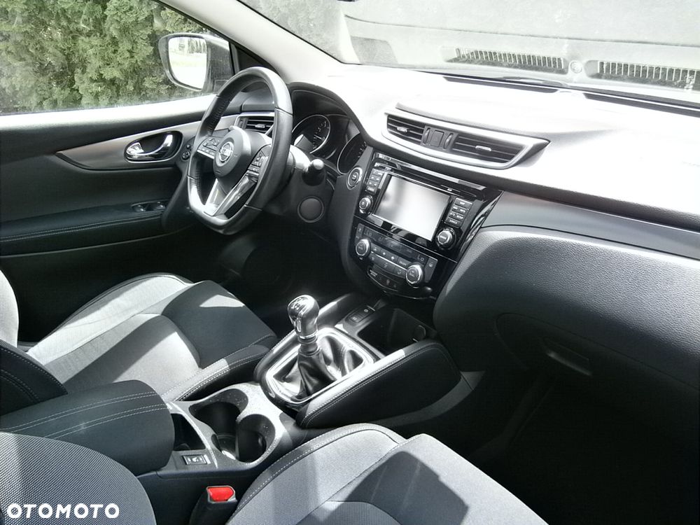 Nissan Qashqai 1.6 DIG-T Tekna - 8