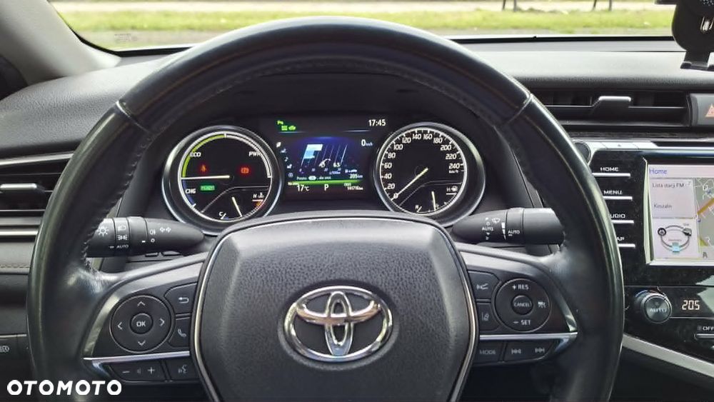 Toyota Camry 2.5 Hybrid Comfort CVT - 4