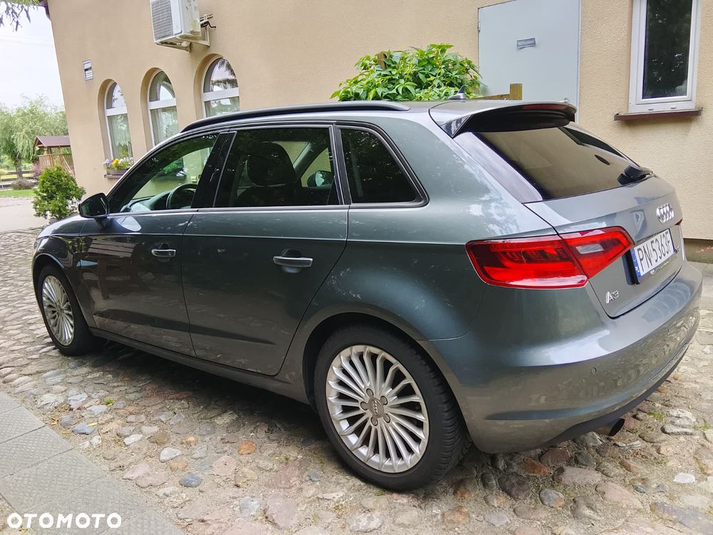 Audi A3 Sportback - 8