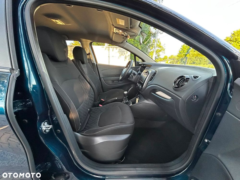 Renault Captur - 25