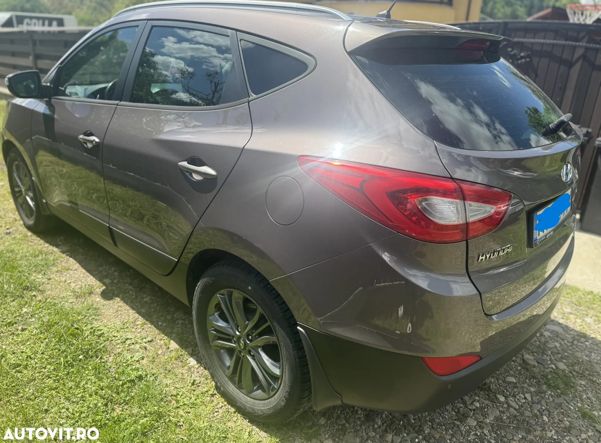 Hyundai ix35 2.0 CRDI 4WD Premium - 4