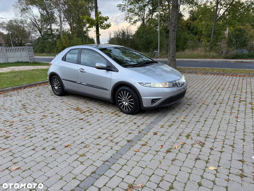 Honda Civic 1.8i-VTEC Comfort - 4