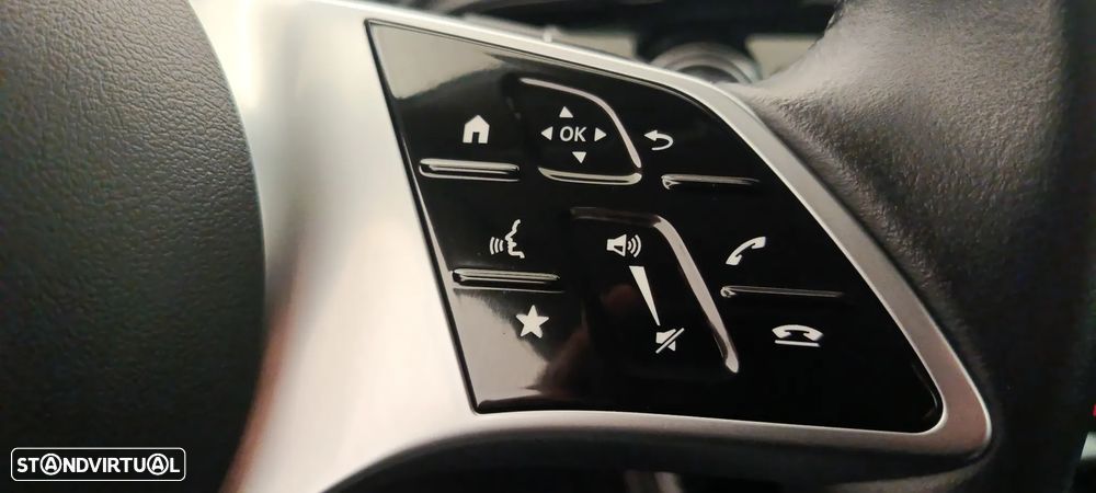 Mercedes-Benz A 250 e - 27