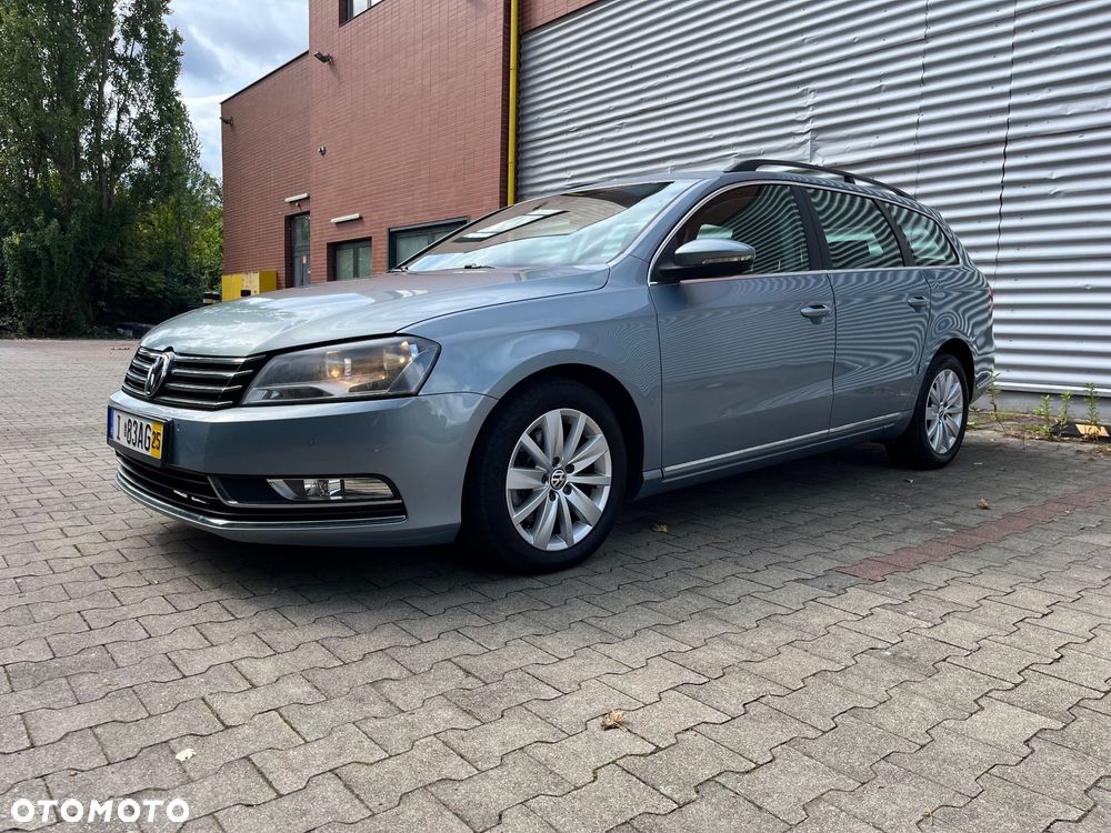 Volkswagen Passat Variant 2.0 TDI DSG BlueMotion Technology Comfortline - 2