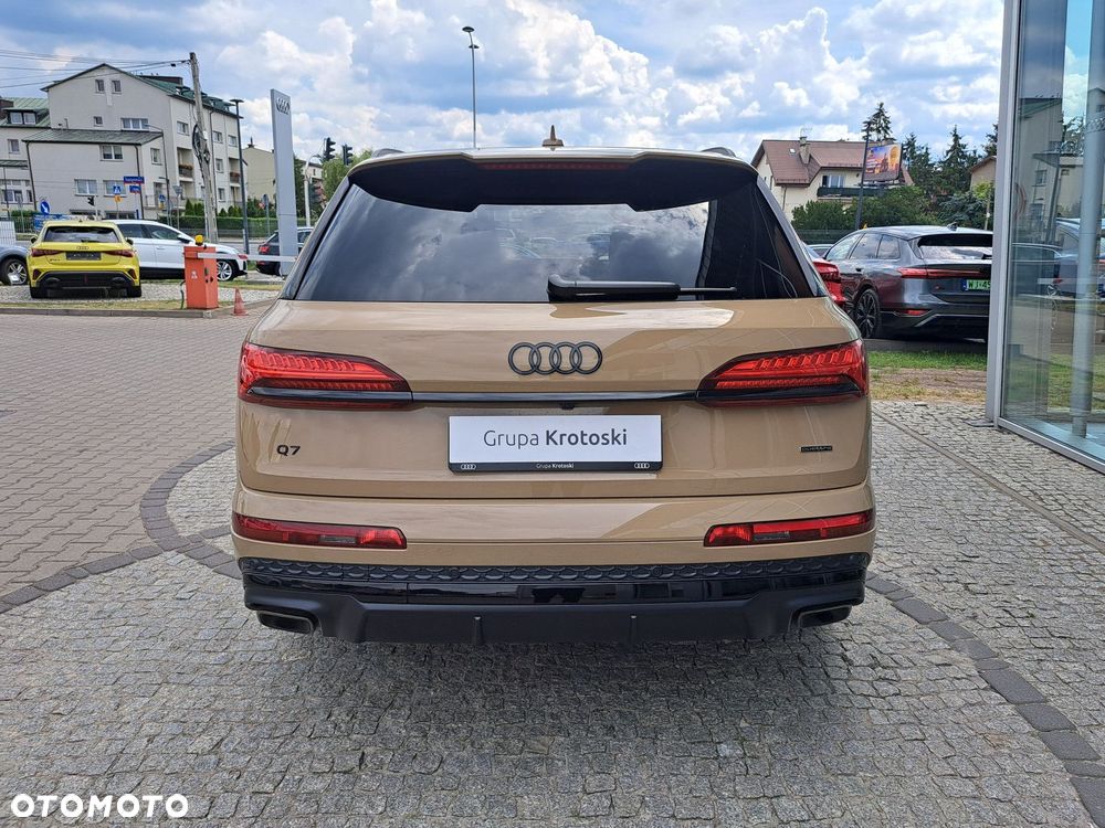 Audi Q7 - 8