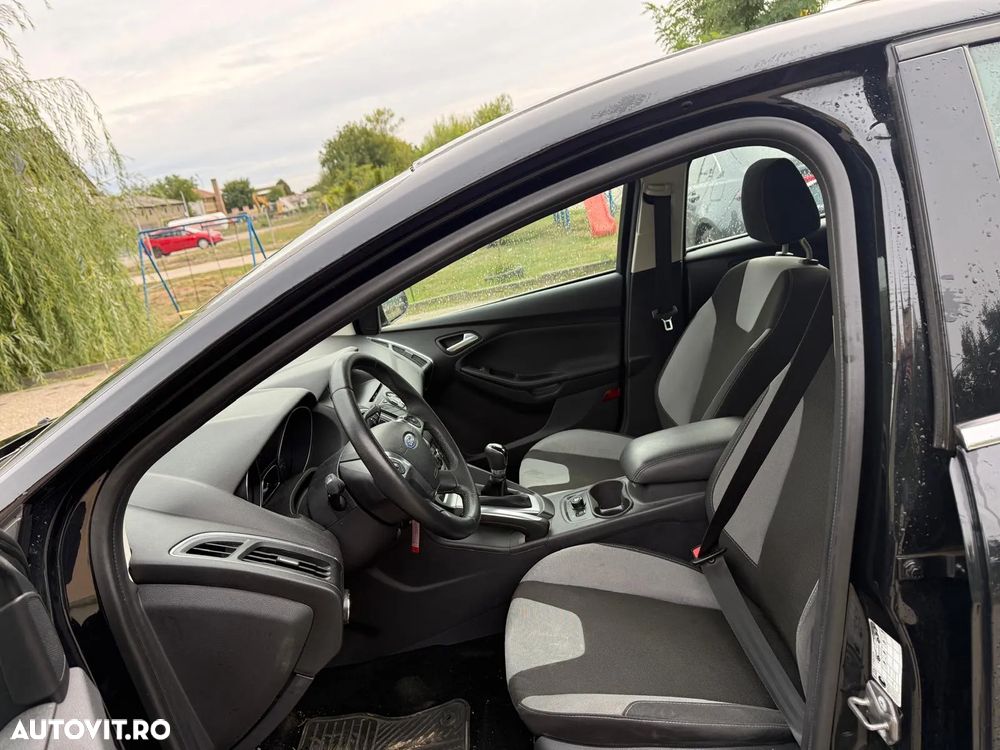 Ford Focus - 5