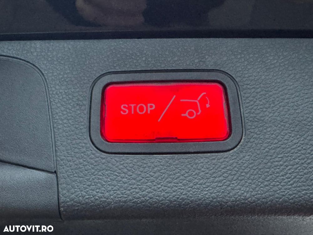 Mercedes-Benz GLC 220 d 4Matic 9G-TRONIC Exclusive - 28