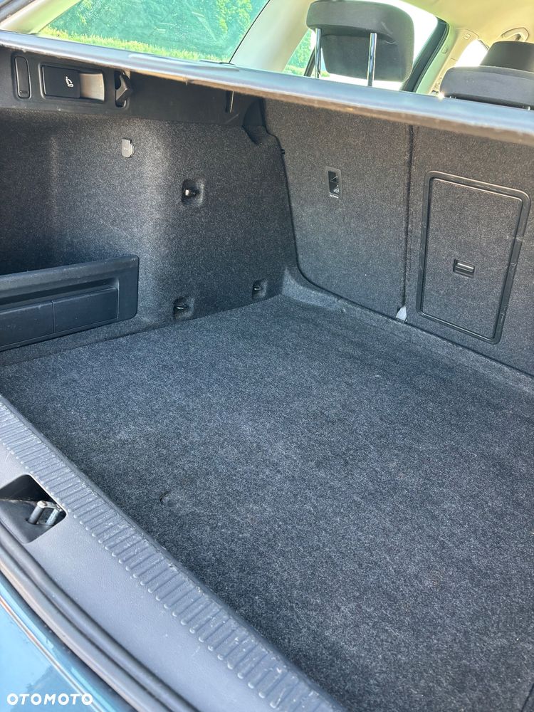 Skoda Octavia 2.0 TDI SCR Style DSG - 10