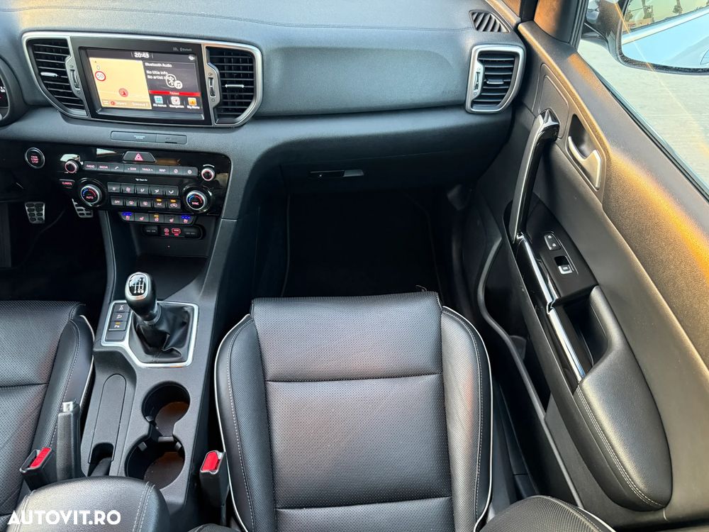 Kia Sportage 2.0 CRDI 184 AWD Platinum Edition - 35