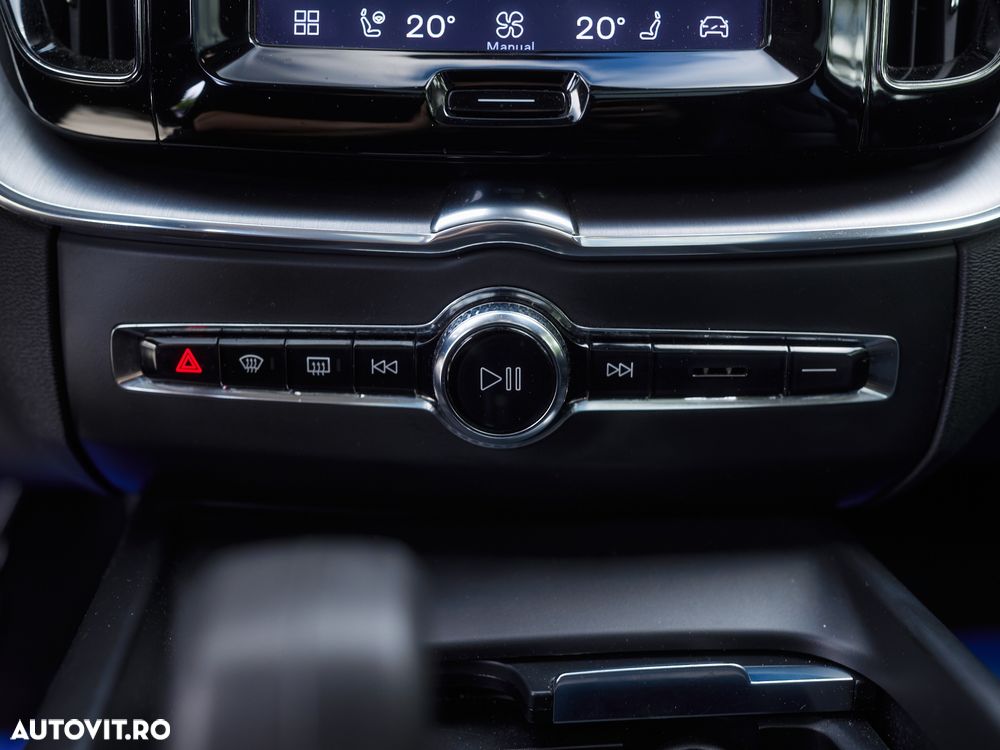 VOLVO XC60 2021 — imagine 28