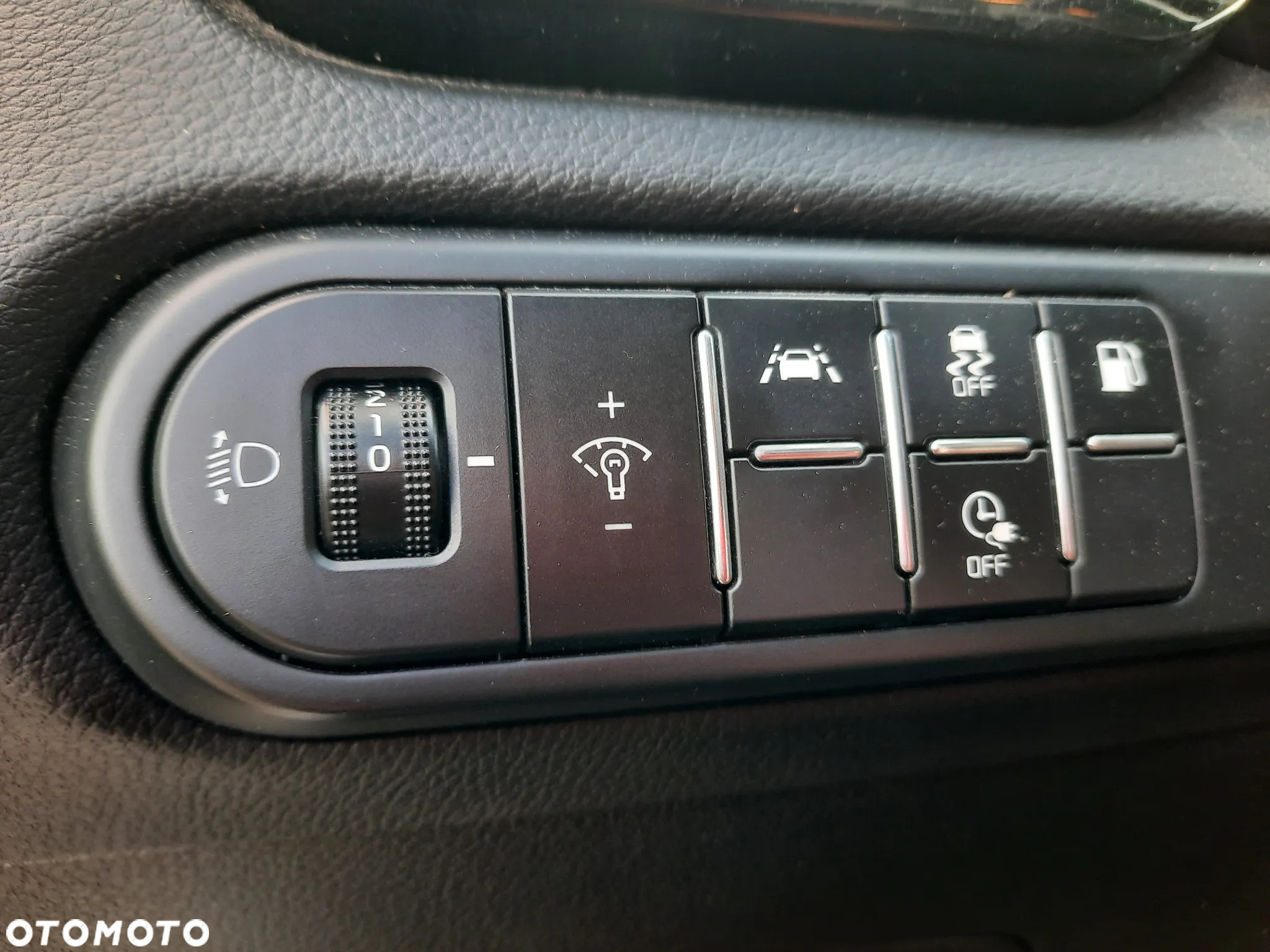 Kia Ceed SW 1.6 GDI DCT OPF Plug-in-Hybrid Platinum Edition - 37
