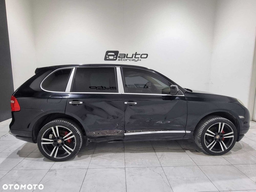 Porsche Cayenne - 11