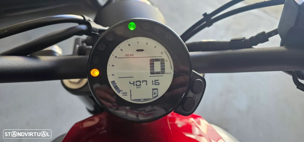 Yamaha XSR Akrapovic - 6