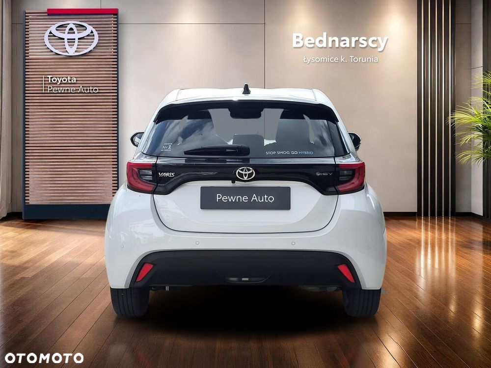 Toyota Yaris Hybrid 1.5 Style - 4