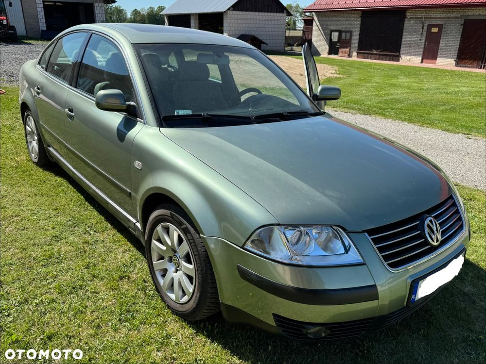 Volkswagen Passat 1.9 TDI Comfortline - 14