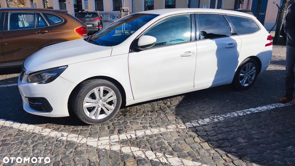 Peugeot 308 BlueHDi 100 Stop & Start Business-Line - 1