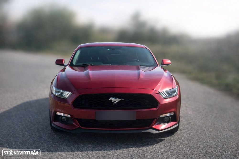 Ford Mustang 2.3 Eco Boost Aut. - 1