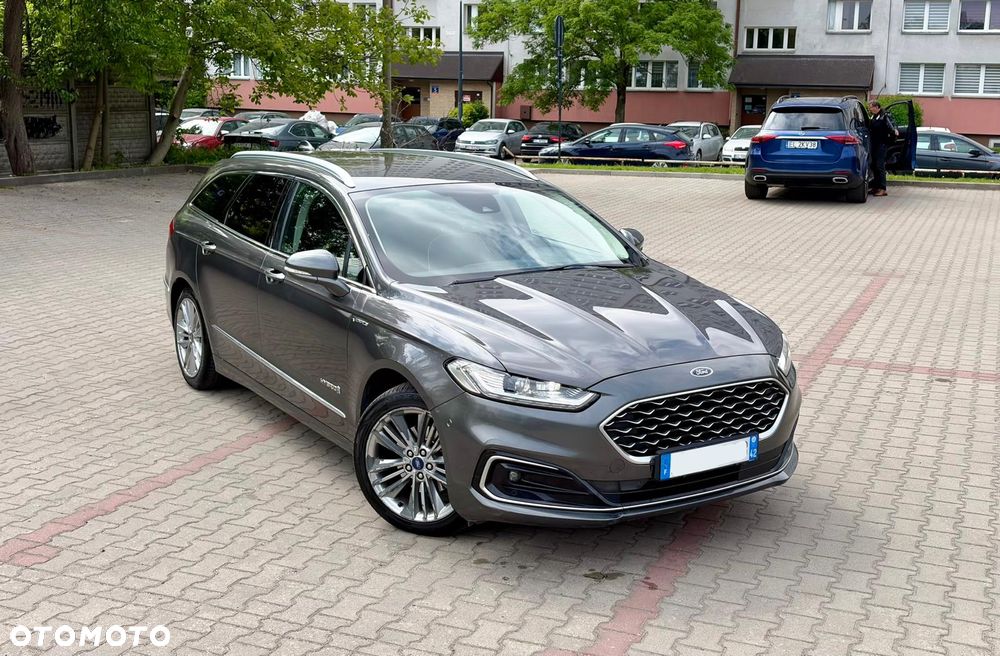 Ford Mondeo SW 2.0 Hybrid Vignale - 3