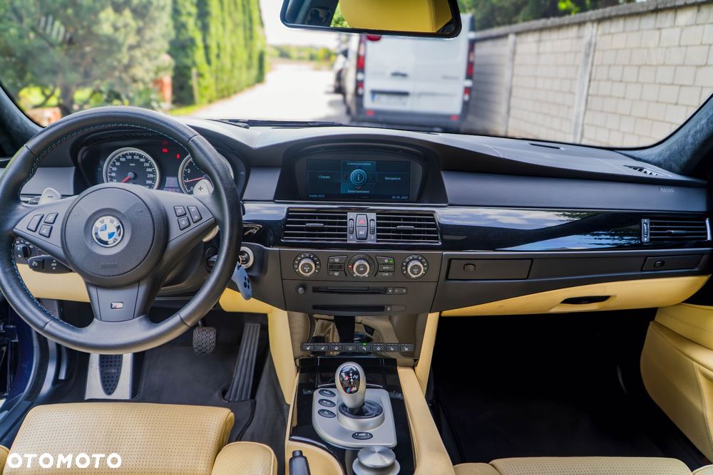 BMW M5 Standard - 14