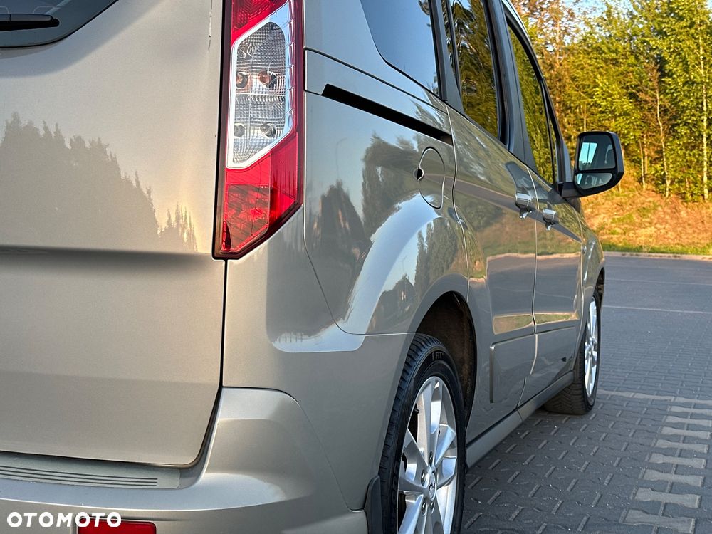 Ford Tourneo Connect 1.5 TDCi Titanium - 12