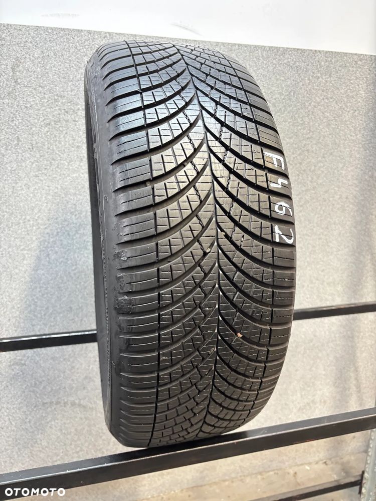 1 Opona Wielosezonowa GoodYear 225/55/17 101V, XL - 2