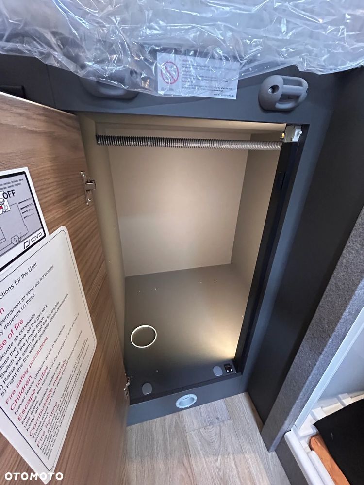 Dethleffs Globebus Performance 4x4 T 16 - 11