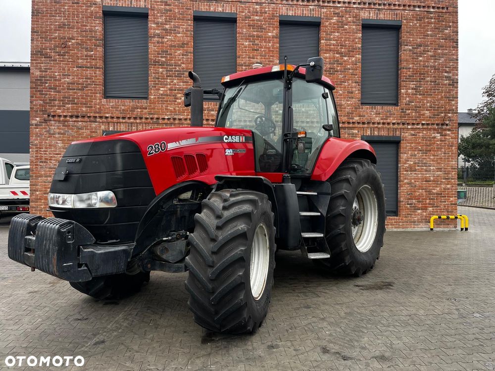 Case IH Magnum 280 - 2