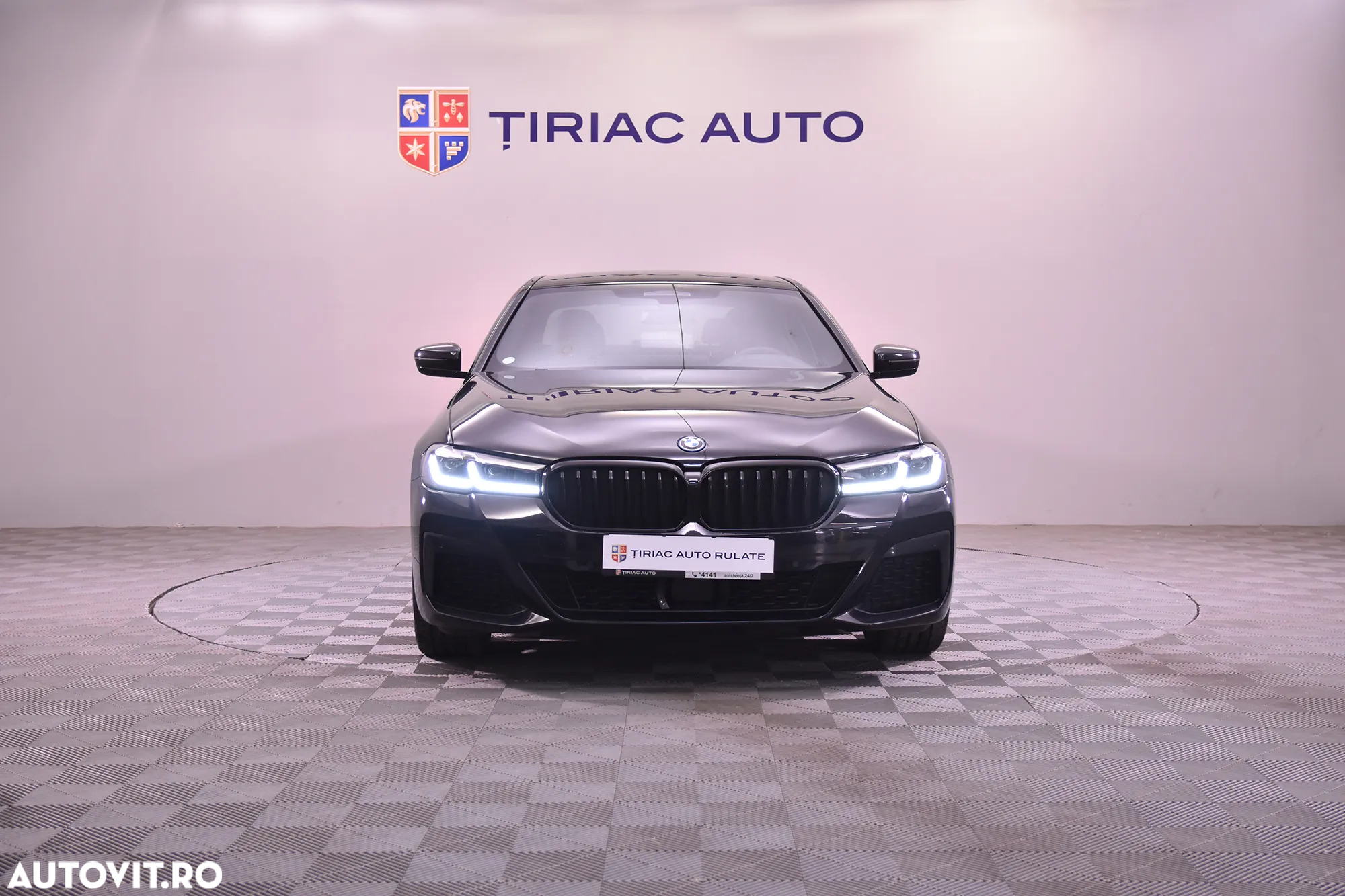 BMW Seria 5 530e xDrive Aut. - 8