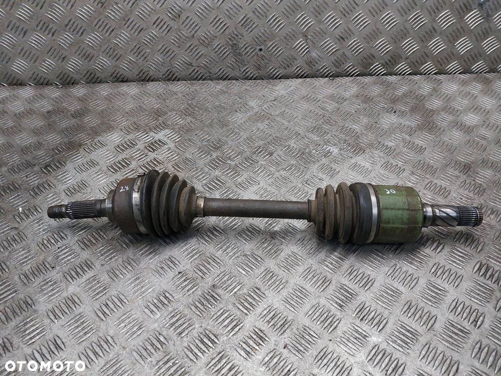 PÓŁOŚ LEWY PRZÓD 5B KIA SORENTO I 2.5 CRDI - 1