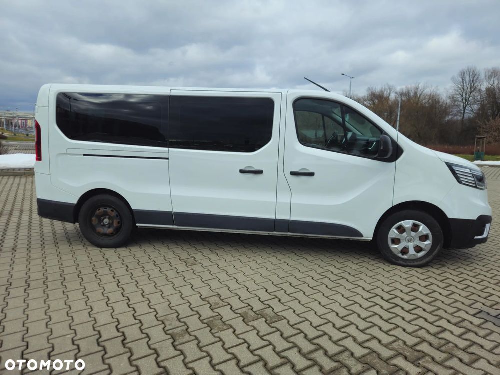 Renault Trafic 2.0 dCi EDC - 4