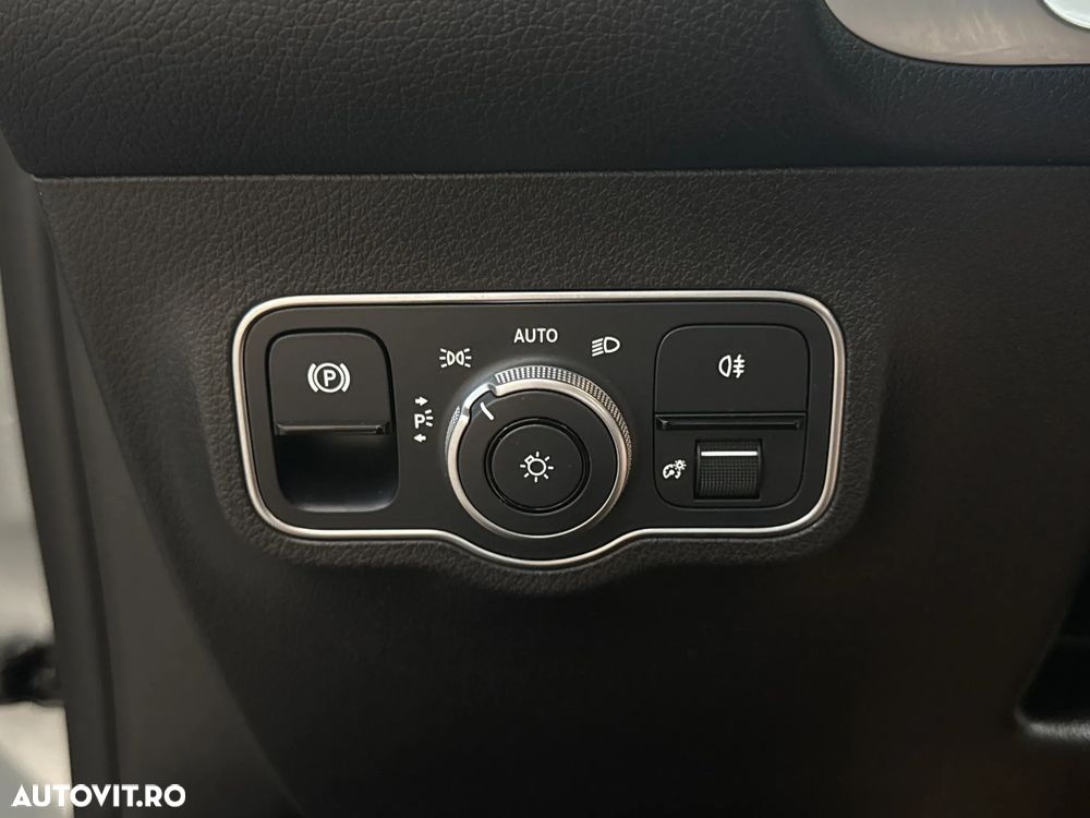 Mercedes-Benz GLB 250 4MATIC Aut. - 16
