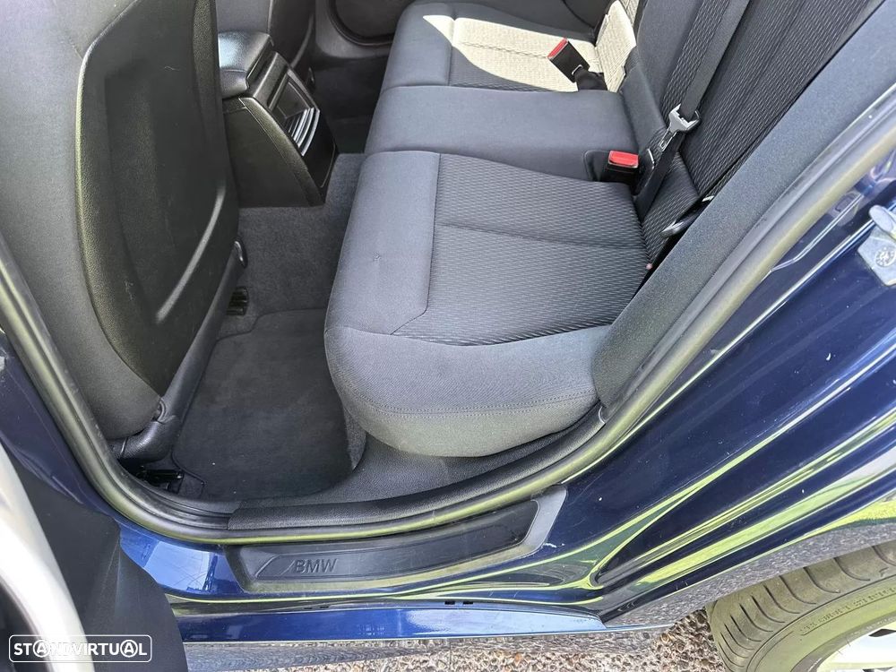 BMW 116 d EDynamics Line Sport - 53