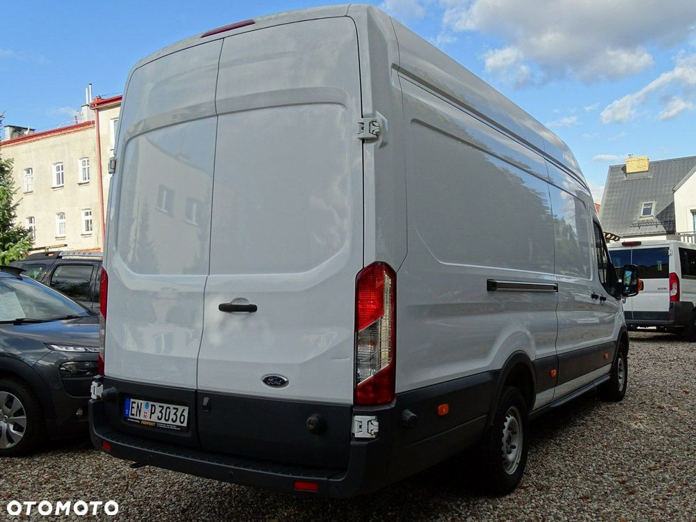 Ford Transit - 9
