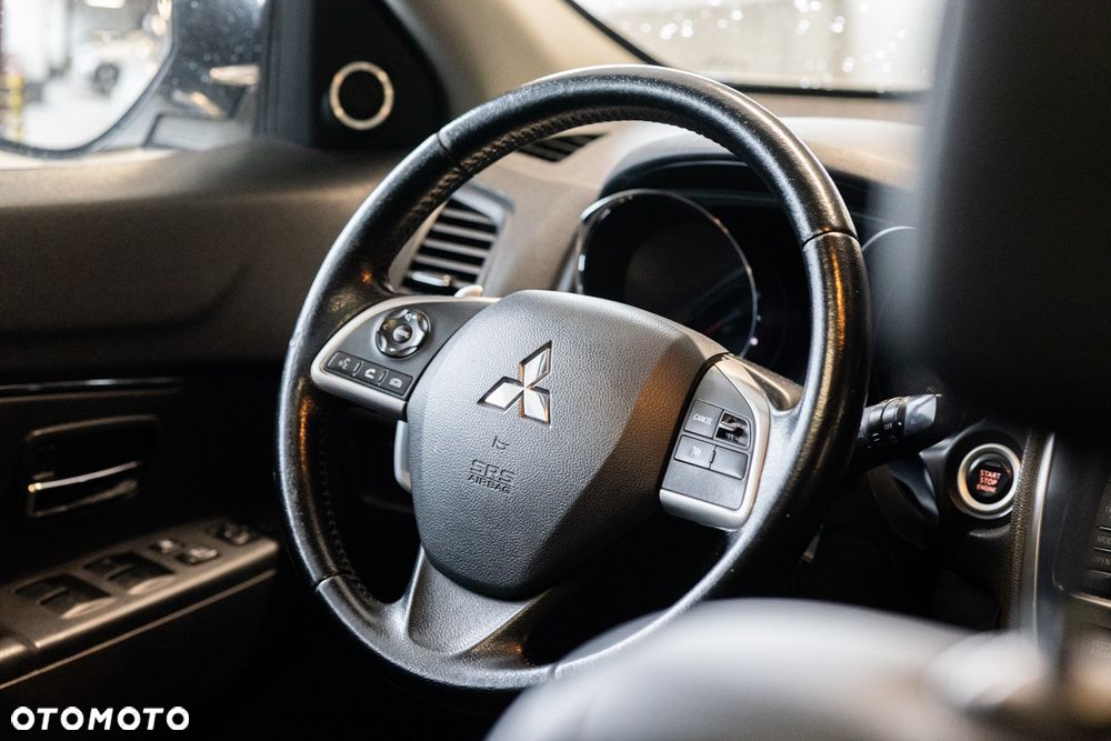 Mitsubishi ASX 2.2 DI-D 4WD Automatik Comfort Edition - 11