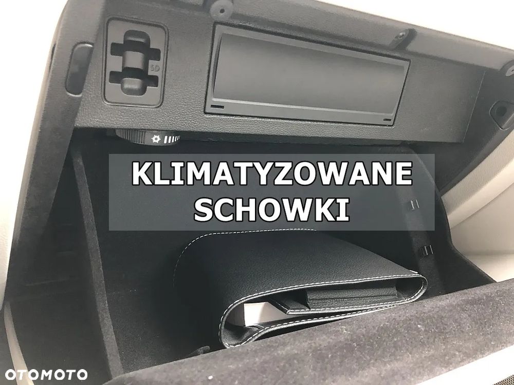 Volkswagen Passat Variant 2.0 TDI BMT 4Mot Highline DSG - 25