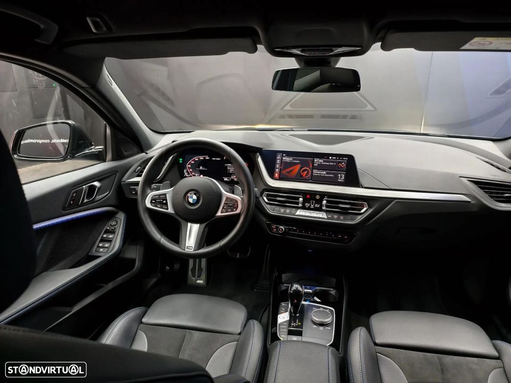 BMW 135 M135 i xDrive Pack 50 anos M - 38