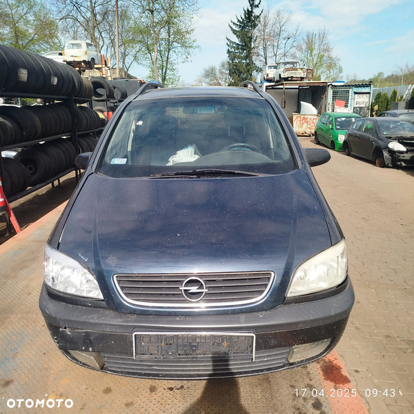 Opel Zafira A na części .