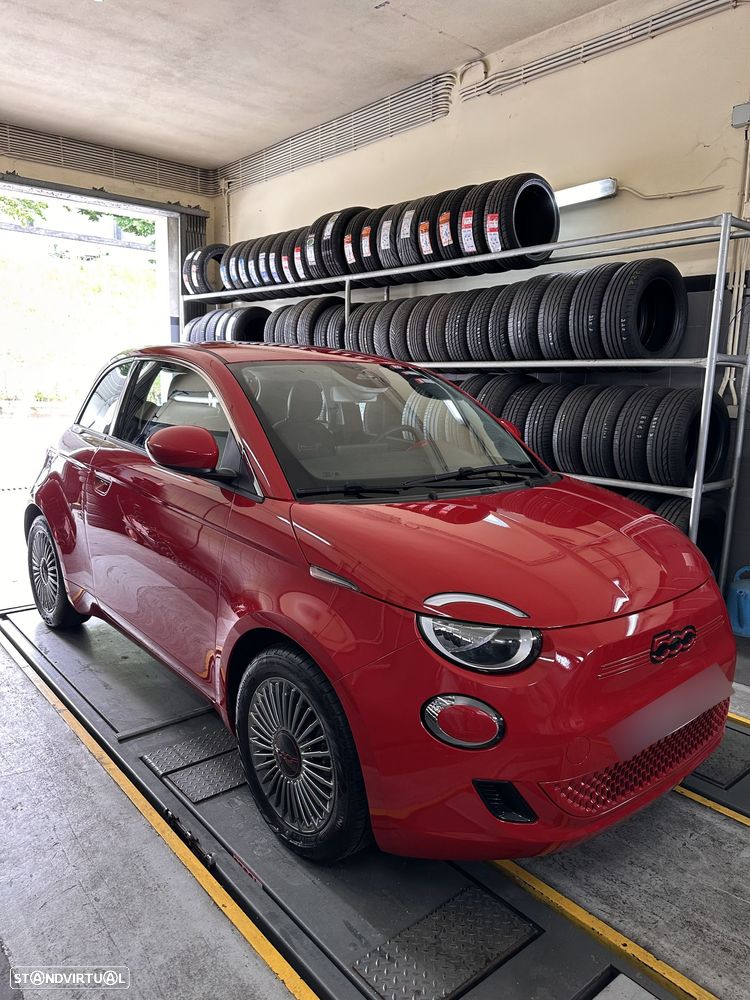 Fiat 500e 23,8kWh Red - 3