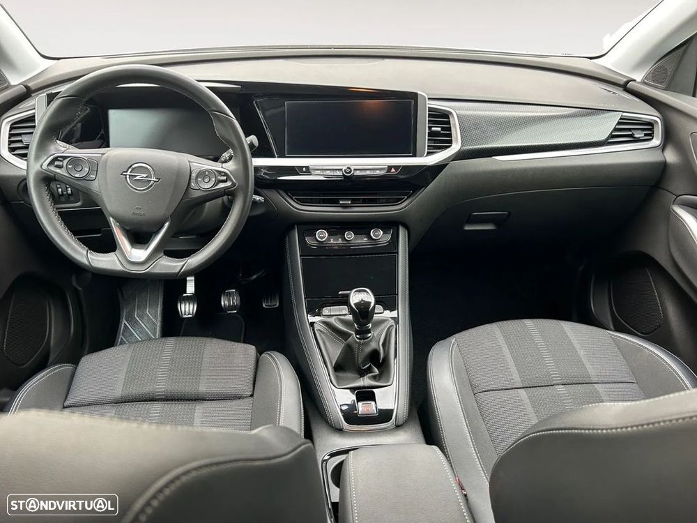 Opel Grandland 1.2 T GS - 11