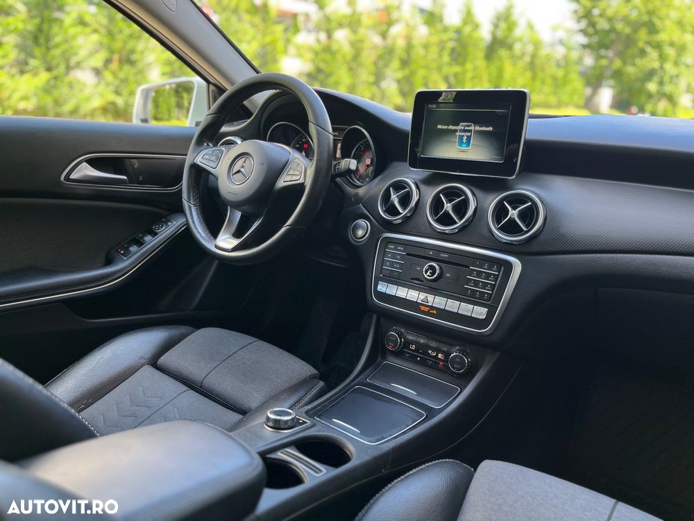 Mercedes-Benz GLA 200 d 4MATIC Aut. - 8