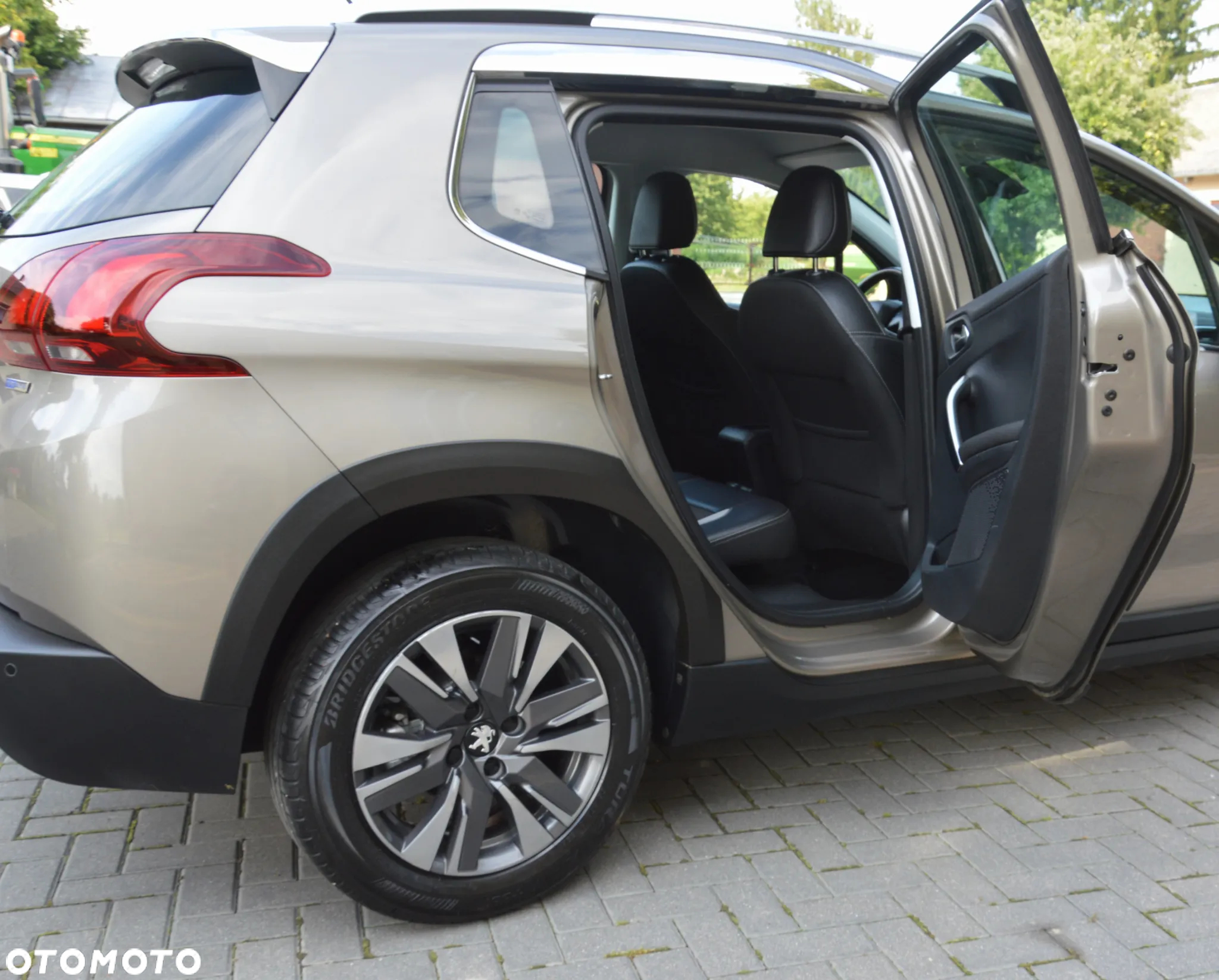 Peugeot 2008 - 35