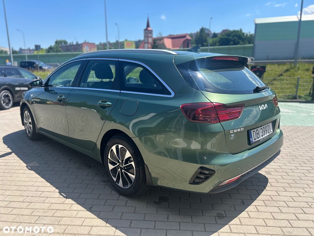 Kia Ceed 1.5 T-GDI M - 5