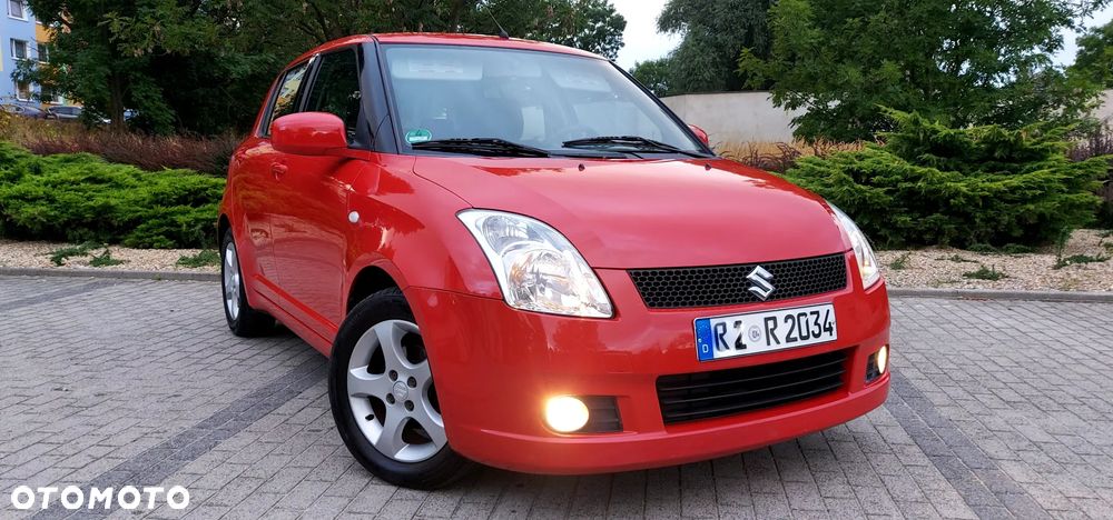 Suzuki Swift 1.3 Limited 25 - 1