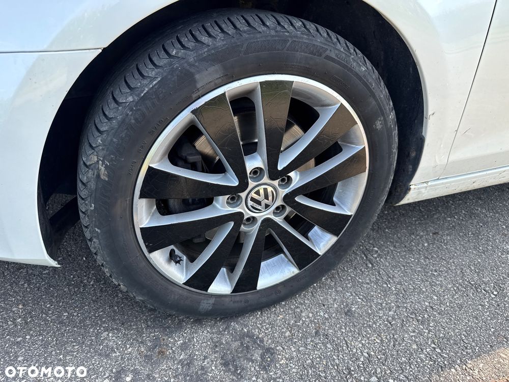 Volkswagen Golf 2.0 TDI DPF 4Motion Highline - 19