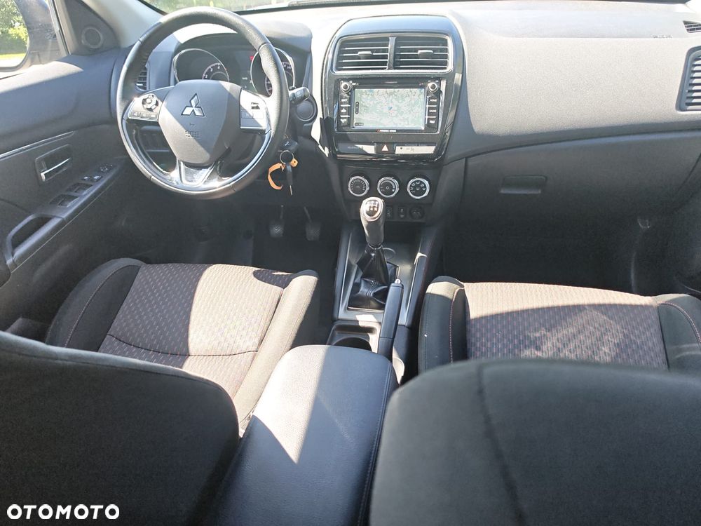 Mitsubishi ASX - 33